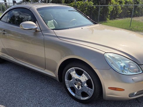 Used 2005 Lexus SC 430 Convertible RWD image 11