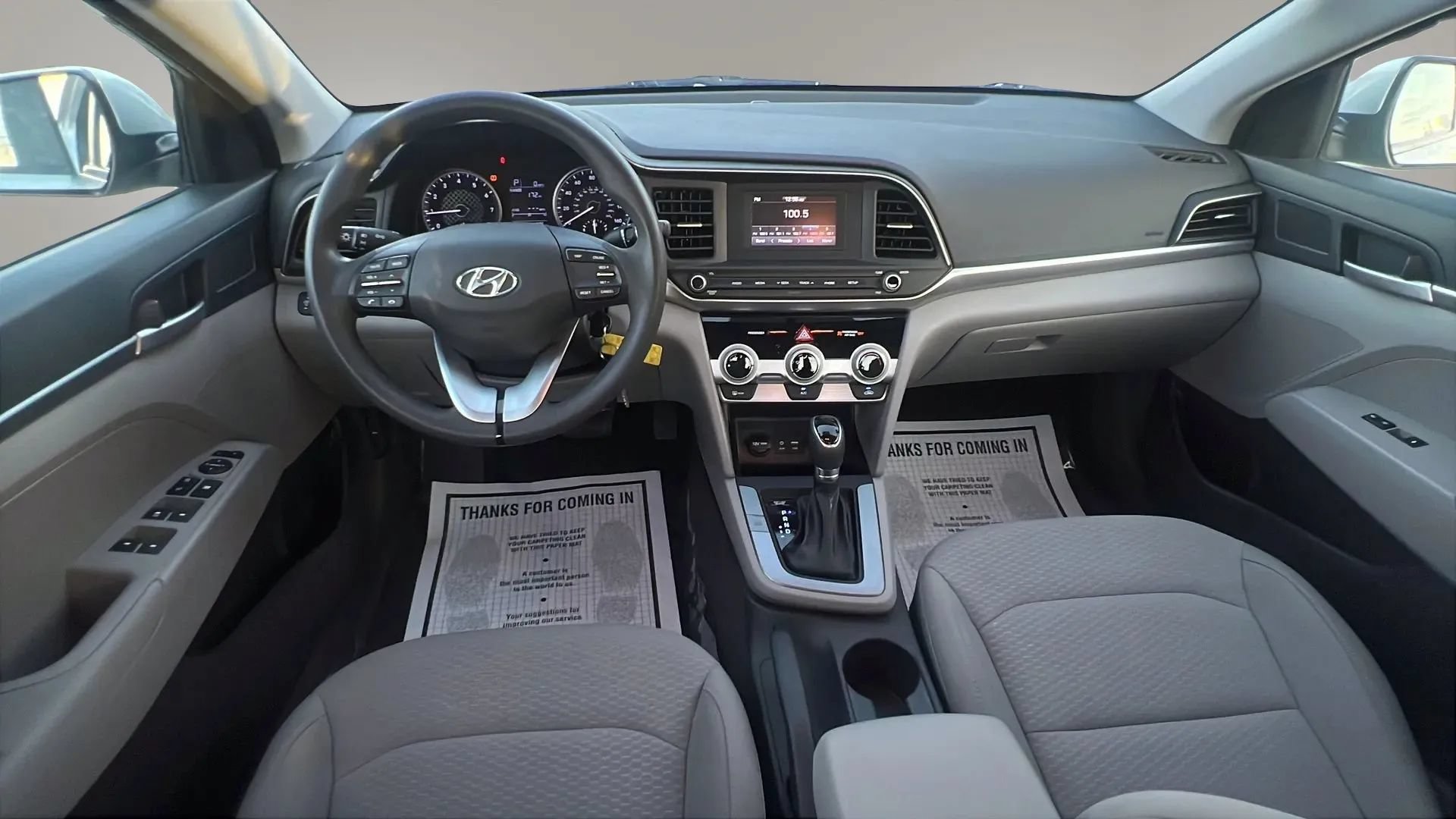 Used 2019 Hyundai Elantra SE FWD image 9
