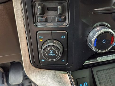 Certified 2022 Ford F150 King Ranch AWD/4WD image 32