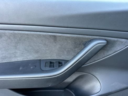 Used 2021 Tesla Model 3 Long Range image 10