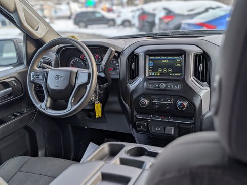 Used 2019 Chevrolet Silverado 1500 Custom Trail Boss w/ Custom Convenience Package image 14