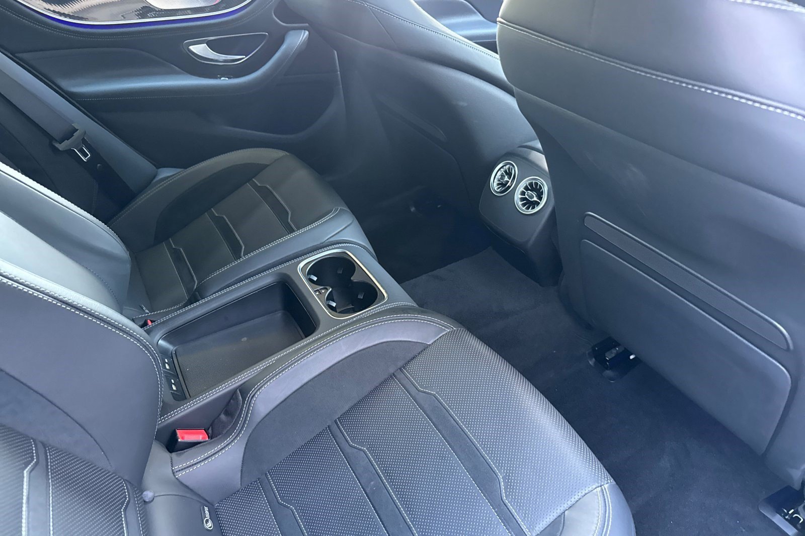 Used 2023 Mercedes-Benz AMG GT 43 image 33