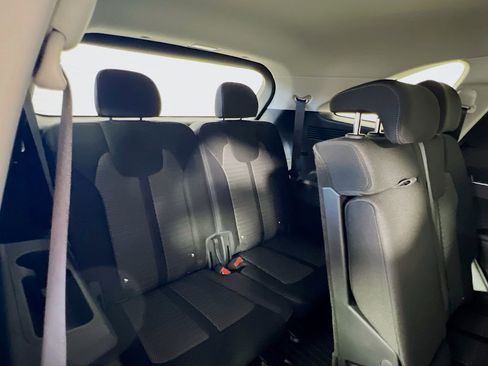 New 2026 Kia Sorento LX FWD image 23