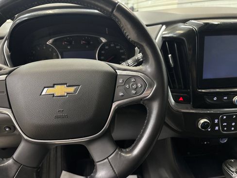 Used 2018 Chevrolet Traverse LT AWD/4WD image 13