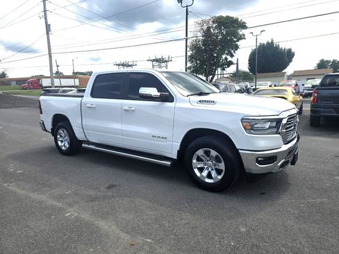 Used 2023 RAM 1500 Laramie AWD/4WD image 6