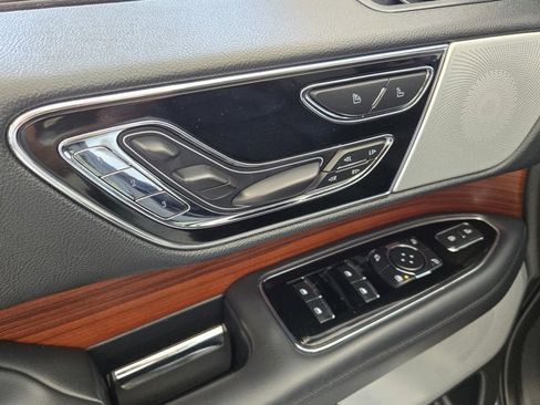 Used 2024 Lincoln Navigator L Reserve w/ Equipment Group 201A image 22