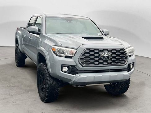 Used 2021 Toyota Tacoma TRD Sport image 7