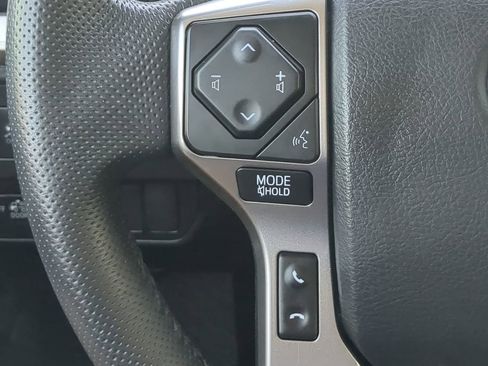 Used 2022 Toyota Tacoma SR5 w/ Technology Package image 21