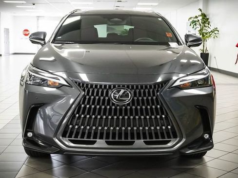 Certified 2024 Lexus NX 350 AWD w/ Vision Package image 4