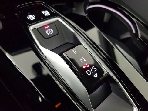 New 2026 Audi Q5 Premium Plus AWD/4WD image 32