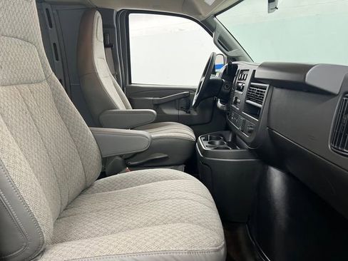 Used 2025 Chevrolet Express 2500 Extended w/ Driver Convenience Package RWD image 21