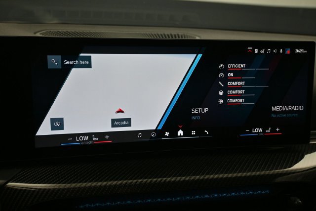 Used 2025 BMW M2 w/ Lighting Package RWD image 22