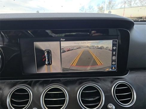 Used 2019 Mercedes-Benz E 300 image 14