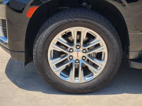 Used 2021 GMC Yukon SLT w/ SLT Premium Package RWD image 10