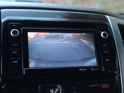 Used 2014 Toyota Tacoma 4x4 Double Cab image 33