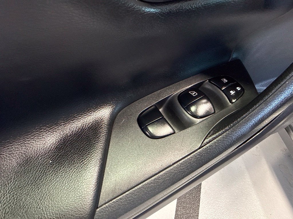Used 2018 Nissan Altima 2.5 SV FWD image 19