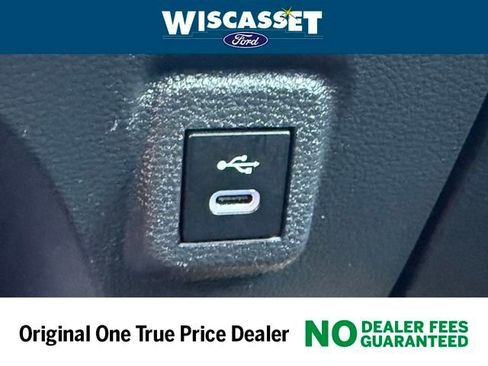 Used 2023 Toyota Corolla LE image 10