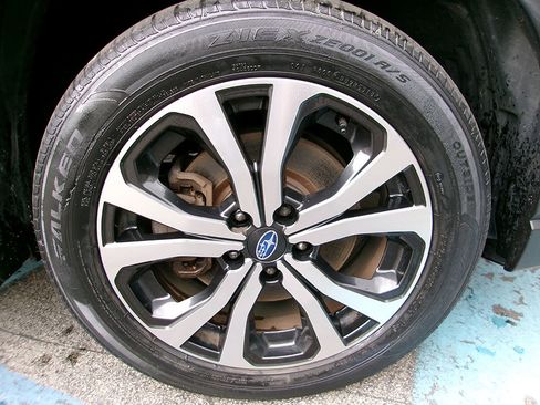 Used 2019 Subaru Forester Limited w/ Popular Package #3 AWD/4WD image 10