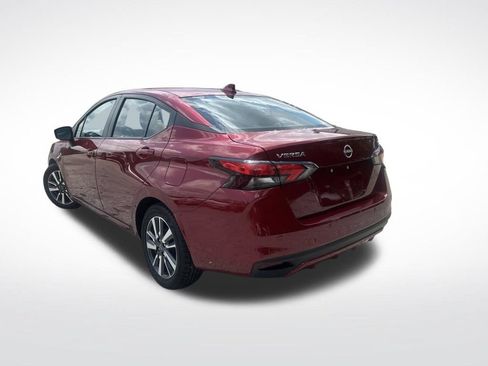 Used 2024 Nissan Versa SV FWD image 4