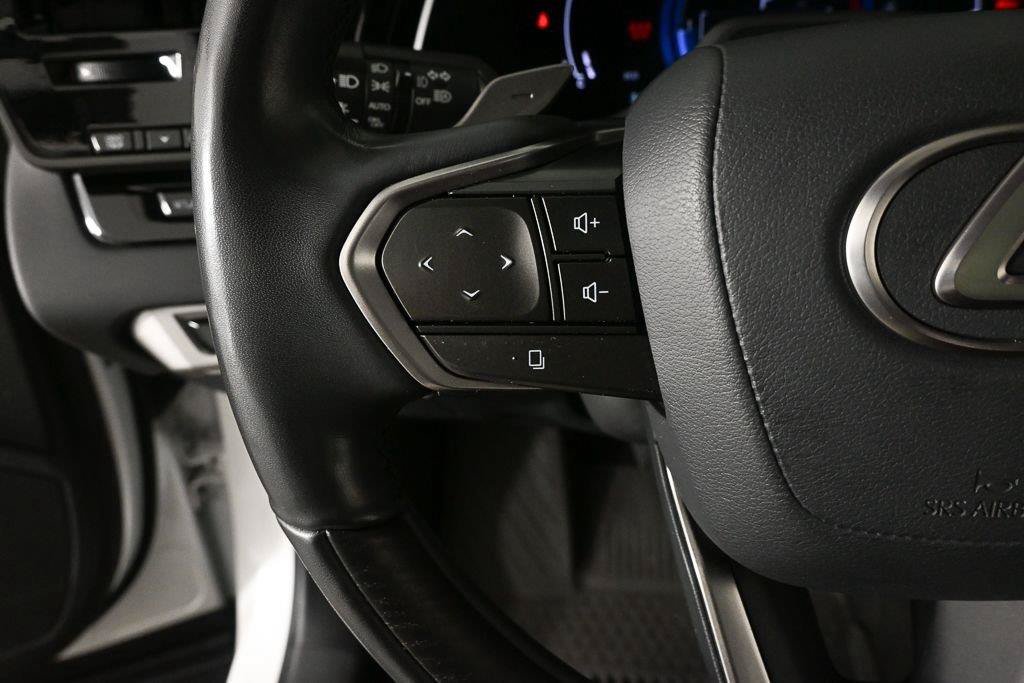 Used 2023 Lexus RX 350 FWD image 11