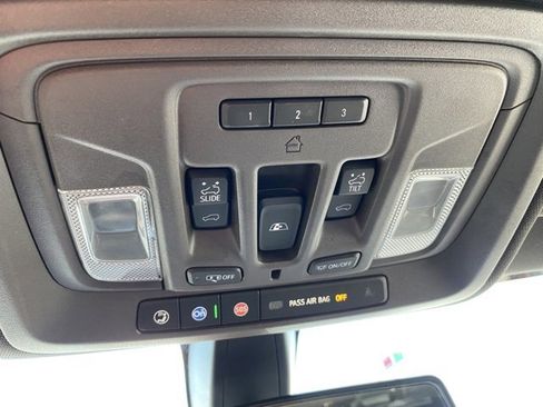 Used 2021 Chevrolet Silverado 1500 LT Trail Boss w/ Convenience Package II image 30