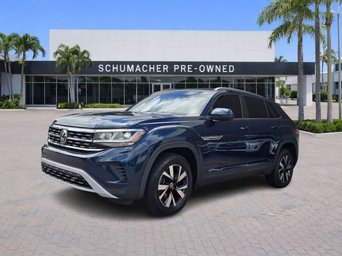 Certified 2021 Volkswagen Atlas Cross Sport SE image 3