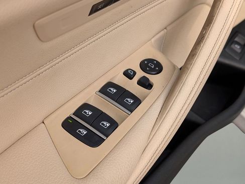 Used 2019 BMW 530i xDrive w/ Convenience Package image 15