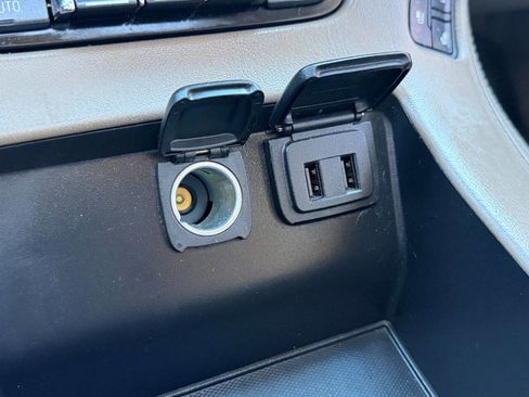 Used 2019 GMC Yukon XL SLT w/ Open Road Package AWD/4WD image 56