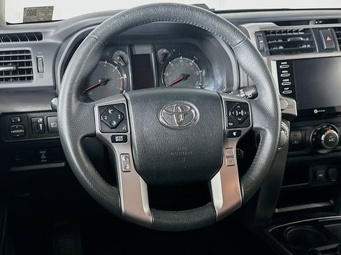 Used 2021 Toyota 4Runner SR5 image 18