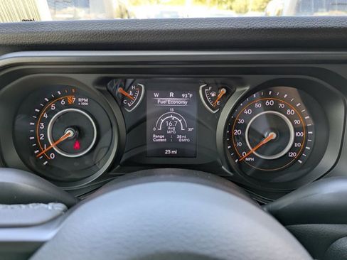 New 2025 Jeep Gladiator Sport image 23