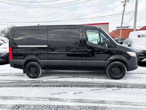 Used 2026 Mercedes-Benz Sprinter 2500 image 2