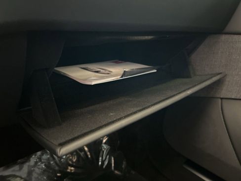 Used 2022 Tesla Model S Plaid image 59