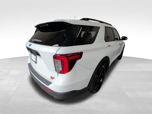 Used 2020 Ford Explorer ST w/ Premium Technology Package AWD/4WD image 5