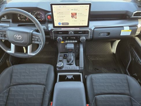 New 2026 Toyota 4Runner TRD Off-Road Premium image 24