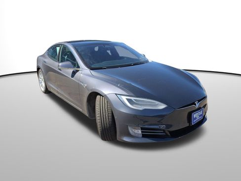 Used 2021 Tesla Model S Long Range image 8