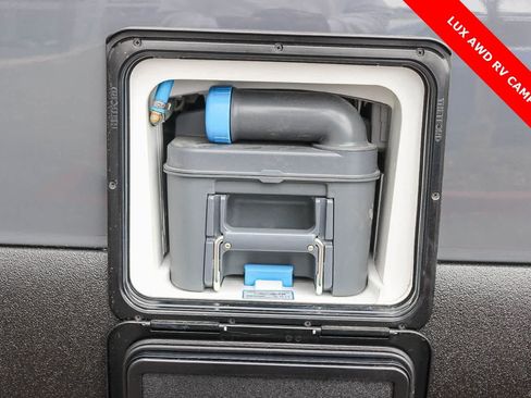 Used 2023 Mercedes-Benz Sprinter 2500 image 29