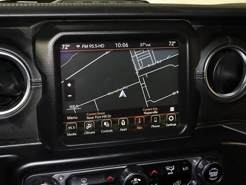 Used 2023 Jeep Wrangler Unlimited Sahara AWD/4WD image 21