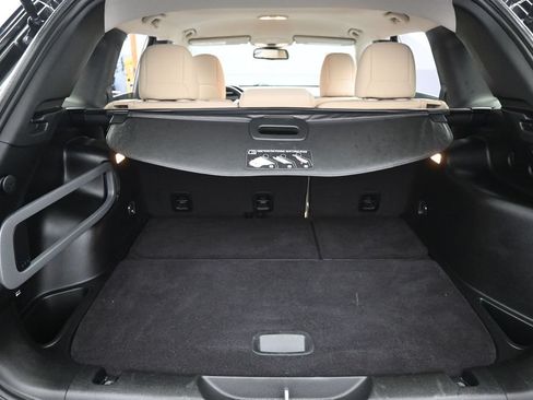 Used 2018 Jeep Cherokee Latitude w/ Safety Group AWD/4WD image 28