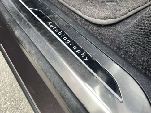 Certified 2023 Land Rover Range Rover Autobiography image 42