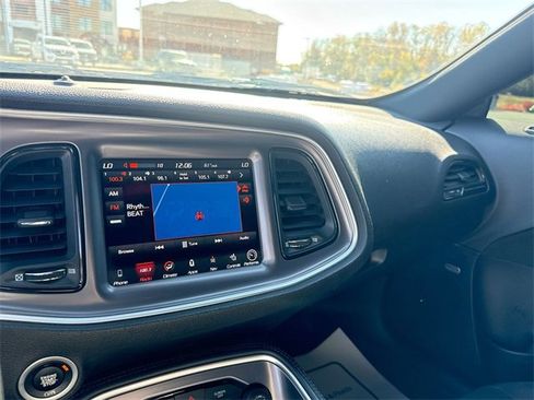 Used 2019 Dodge Challenger R/T w/ Driver Convenience Group image 23