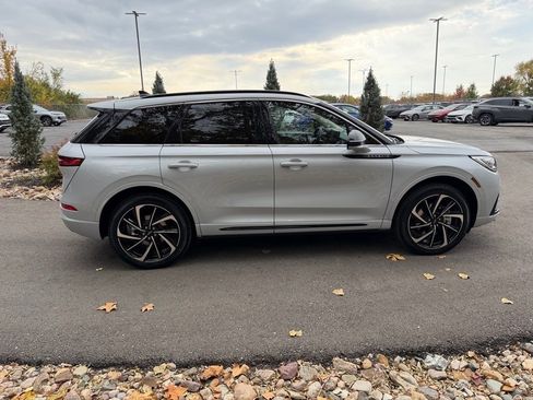 New 2026 Lincoln Corsair Grand Touring image 6