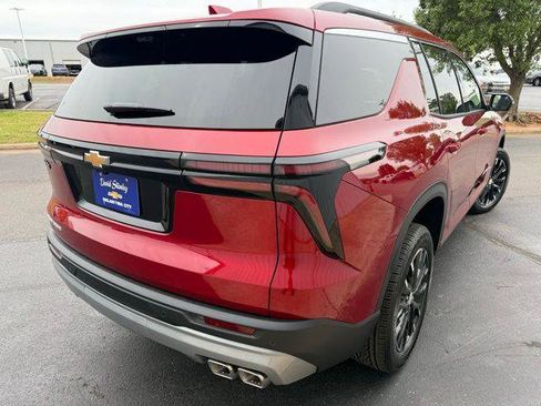 New 2026 Chevrolet Traverse LT FWD image 16