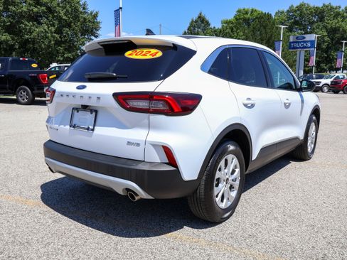 Used 2024 Ford Escape Active AWD/4WD image 5