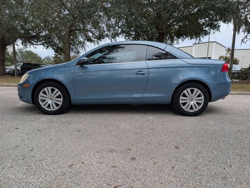 Used 2010 Volkswagen Eos Komfort image 4