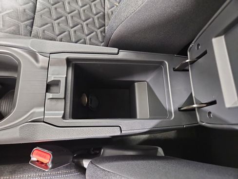 New 2026 Nissan Kicks SV image 25