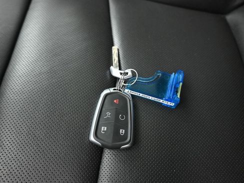 Used 2025 Cadillac XT5 Premium Luxury image 60