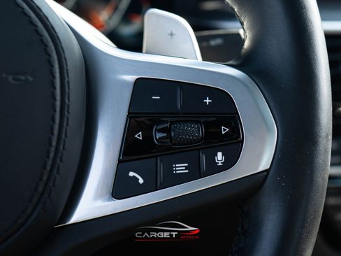 Used 2022 BMW 540i xDrive w/ M Sport Package image 17