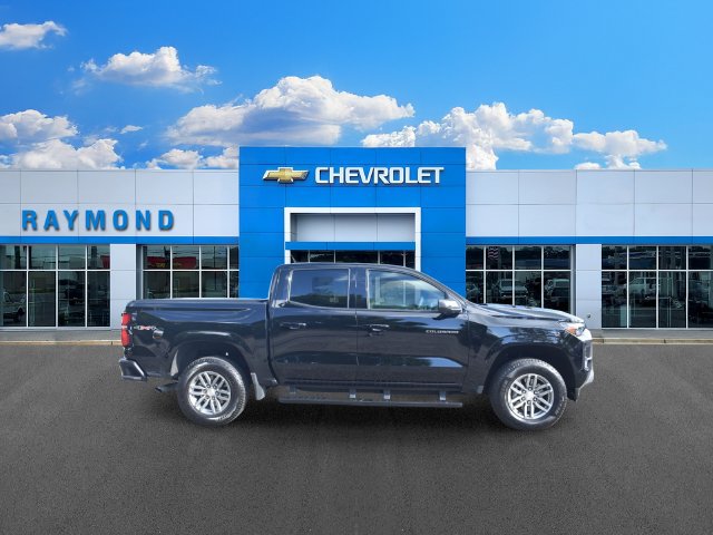 Certified 2026 Chevrolet Colorado LT w/ LT Convenience Package AWD/4WD image 2