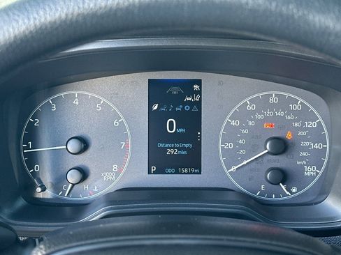 Used 2025 Toyota Corolla LE image 25