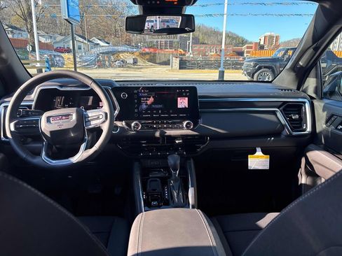 New 2026 GMC Canyon Elevation w/ Convenience Package image 26